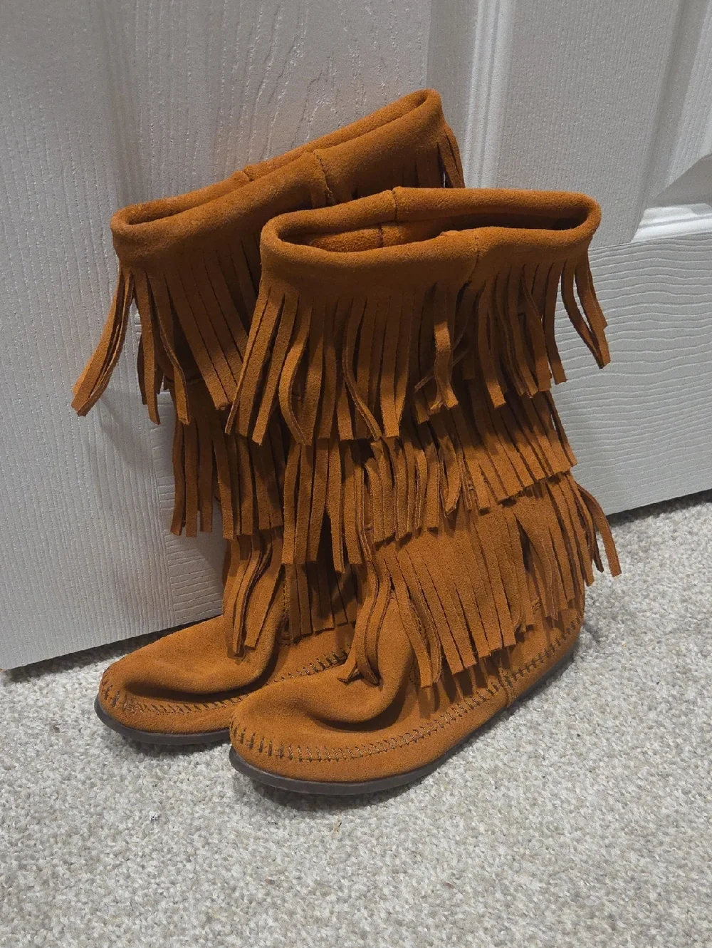 Fringe Boots - Picture 1 of 3